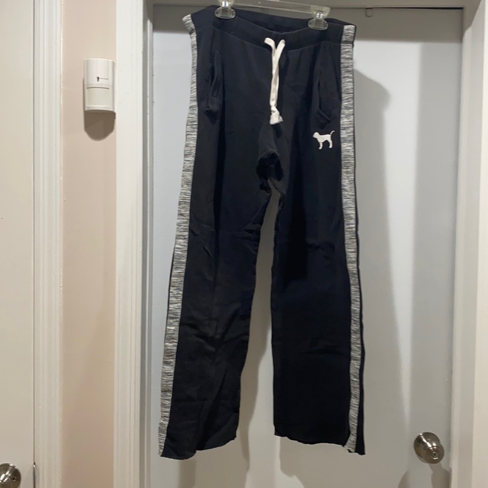 Victoria's Secret PINK Black Bootcut Sweatpants. Size M.